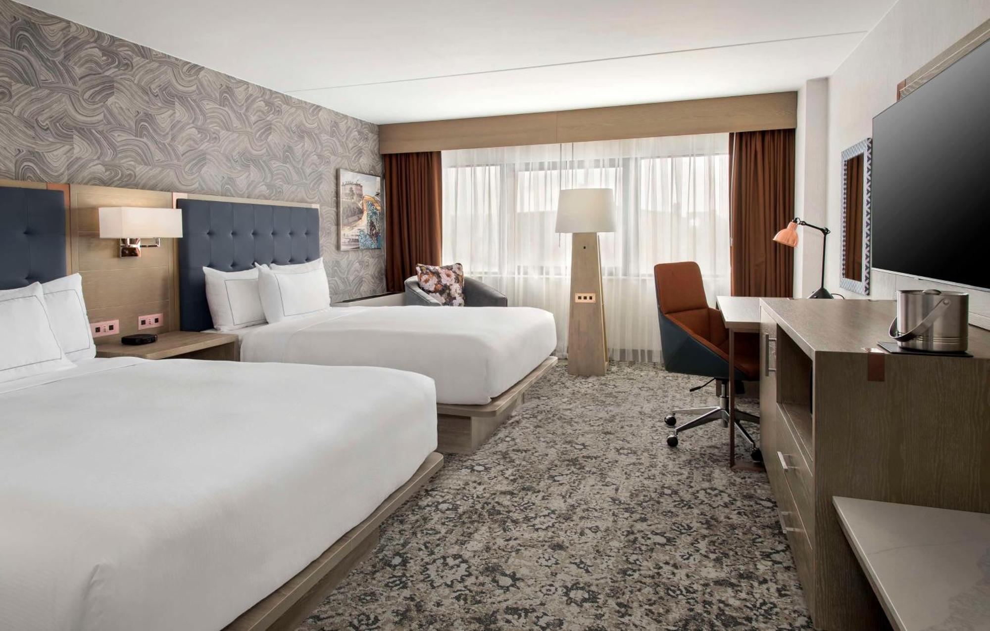 Hotel Doubletree By Hilton Poughkeepsie Exterior foto